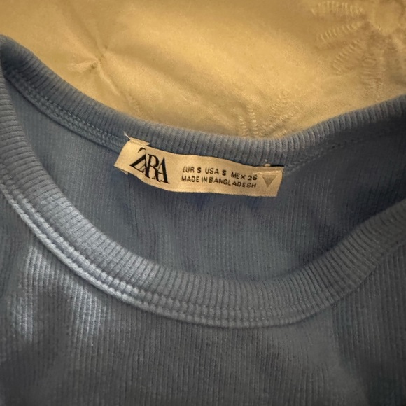 Zara Ribbed Tanks - Picture 3 of 3